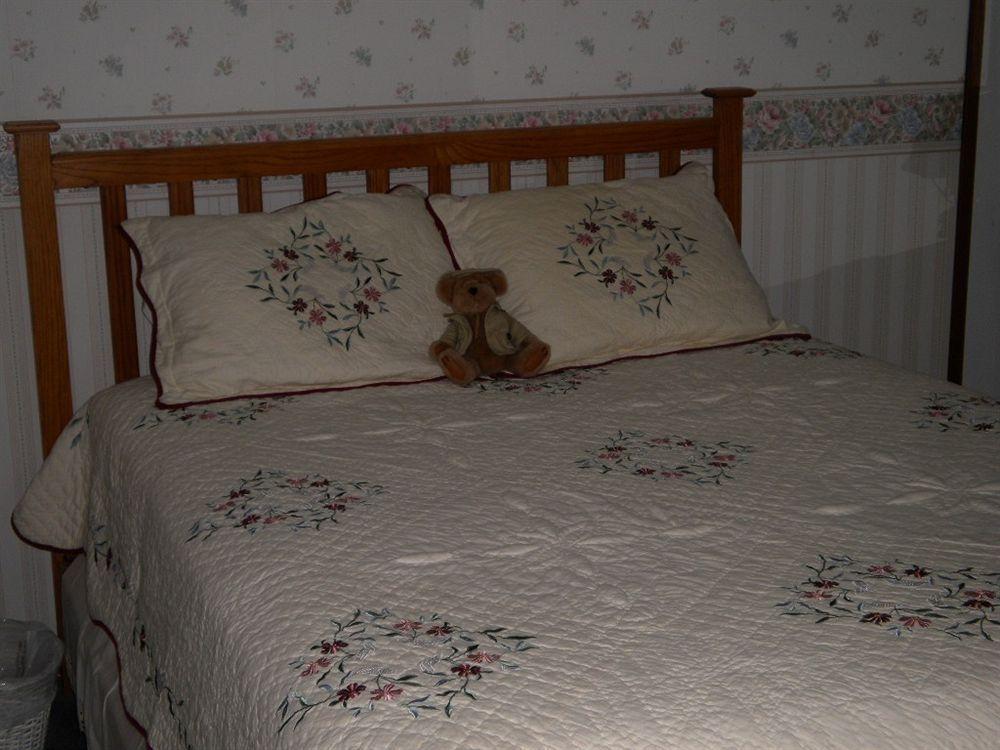 Bears Lair Inn 斯托 外观 照片