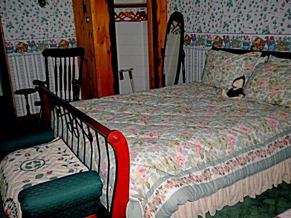 Bears Lair Inn 斯托 外观 照片